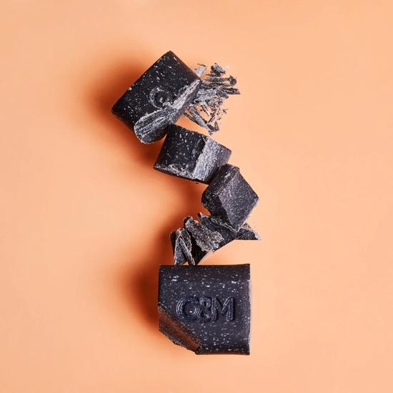 O&M Charcoal Shampoo Bar 70g