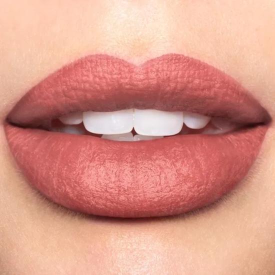 Revlon Super Lustrous The Luscious Mattes Lipstick 026 Getting Serious