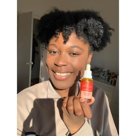The Glowcery Tomato Tonic Fragrance-Free Superfood Facial Serum